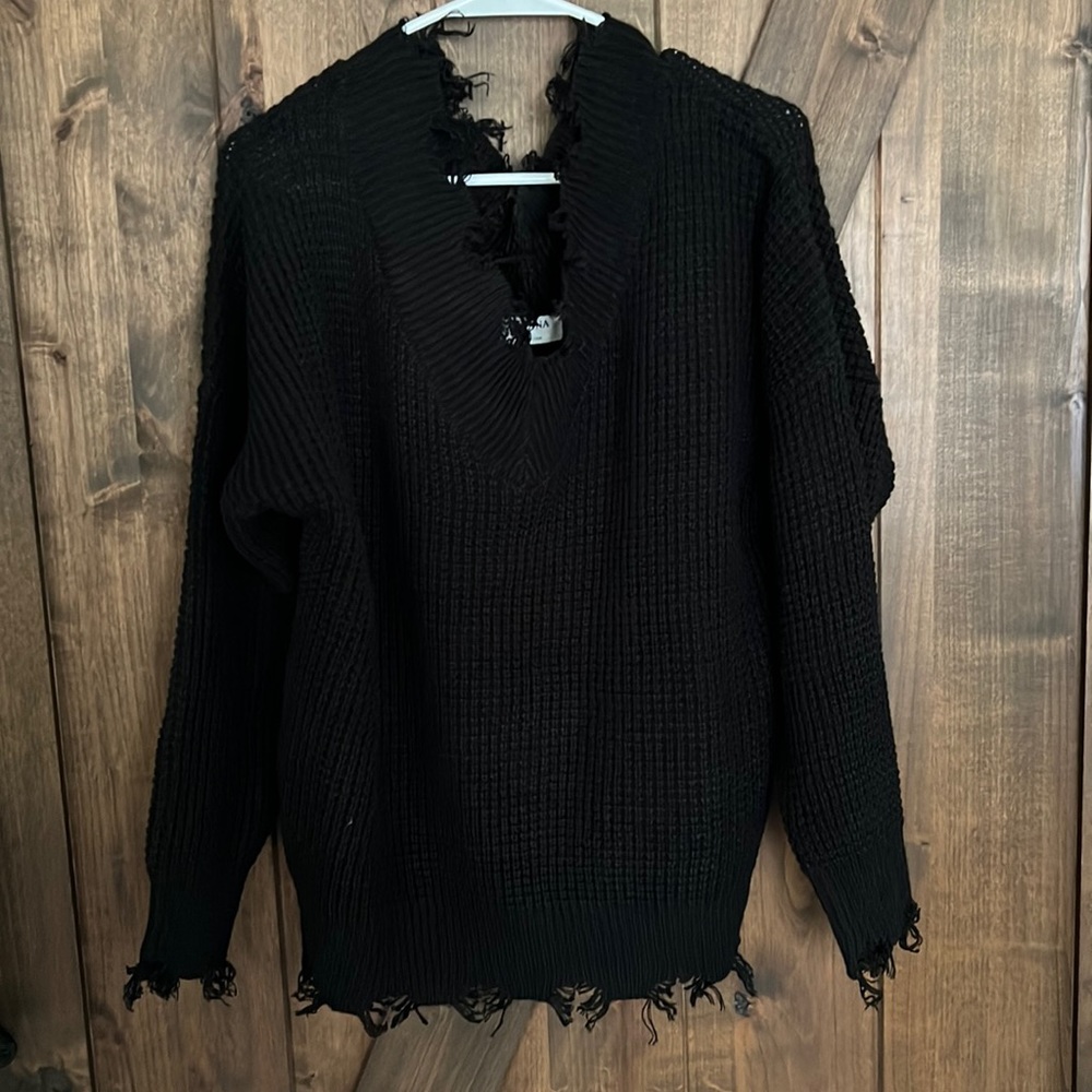 Black frayed knit sweater - Picture 3 of 6